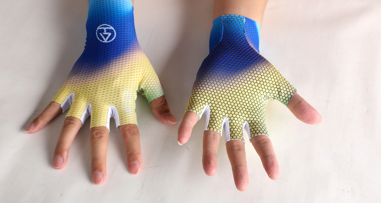 best waterproof cycling gloves